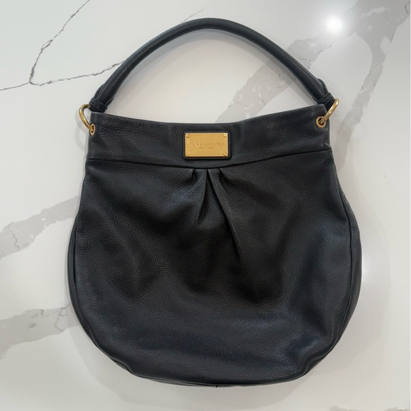 Marc Jacobs Handbags - Marc Jacobs bag